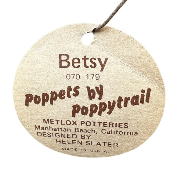 'Betsy the Goose Girl' from Poppets by Poppytrail, Helen Slater Metlox Pottery - Picture 2 of 9